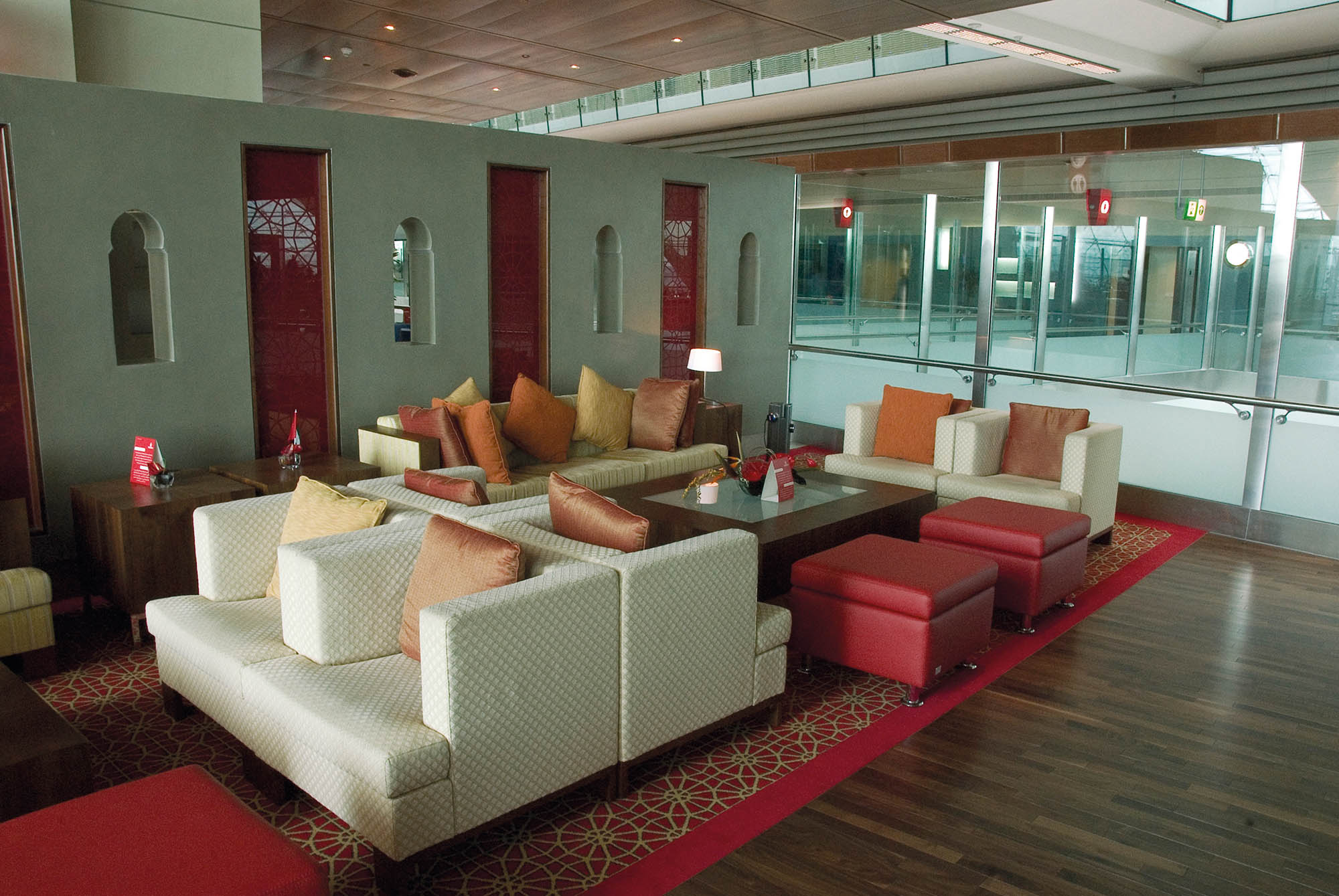 grassoler-proyecto-aeropuerto-First-Class-Lounge-Emirates-Dubai-galeria-8