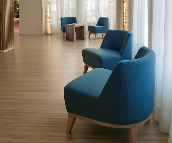 grassoler-producto-butaca-conctract-berna-madera-galeria-2